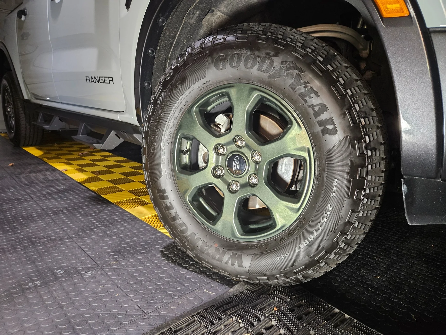 Ford Ranger XL-XLT-Lariat Guys- let’s see those wheel setups! 20251025_111023