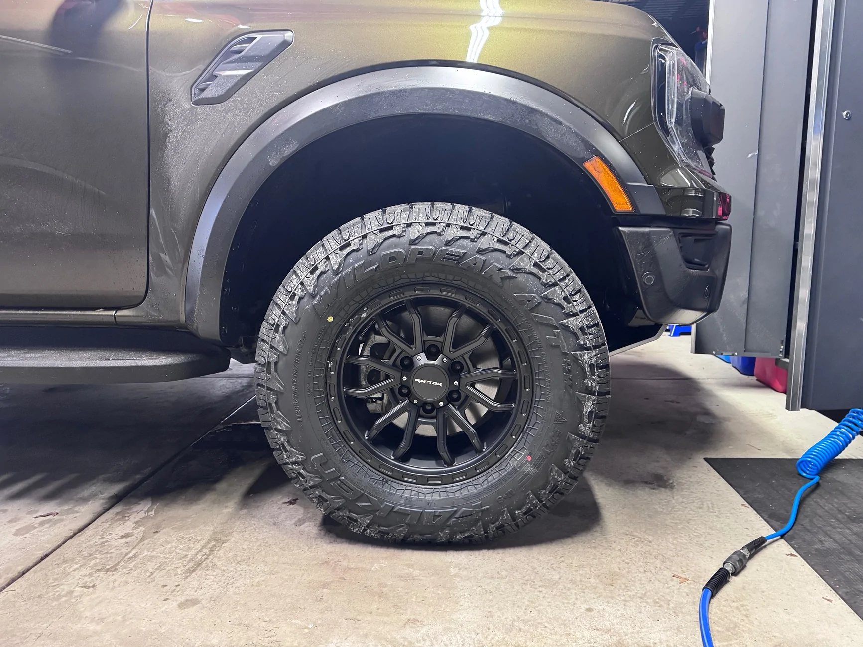 Ford Ranger Aftermarket Wheel Hub Bore and Backspacing IMG_9631