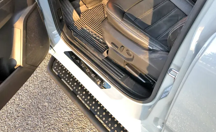 Ford Ranger RealTruck Go Rhino Dominator D6 Running Boards installed 79139-dc7346336b46ebb0dca2fd794c0cc892