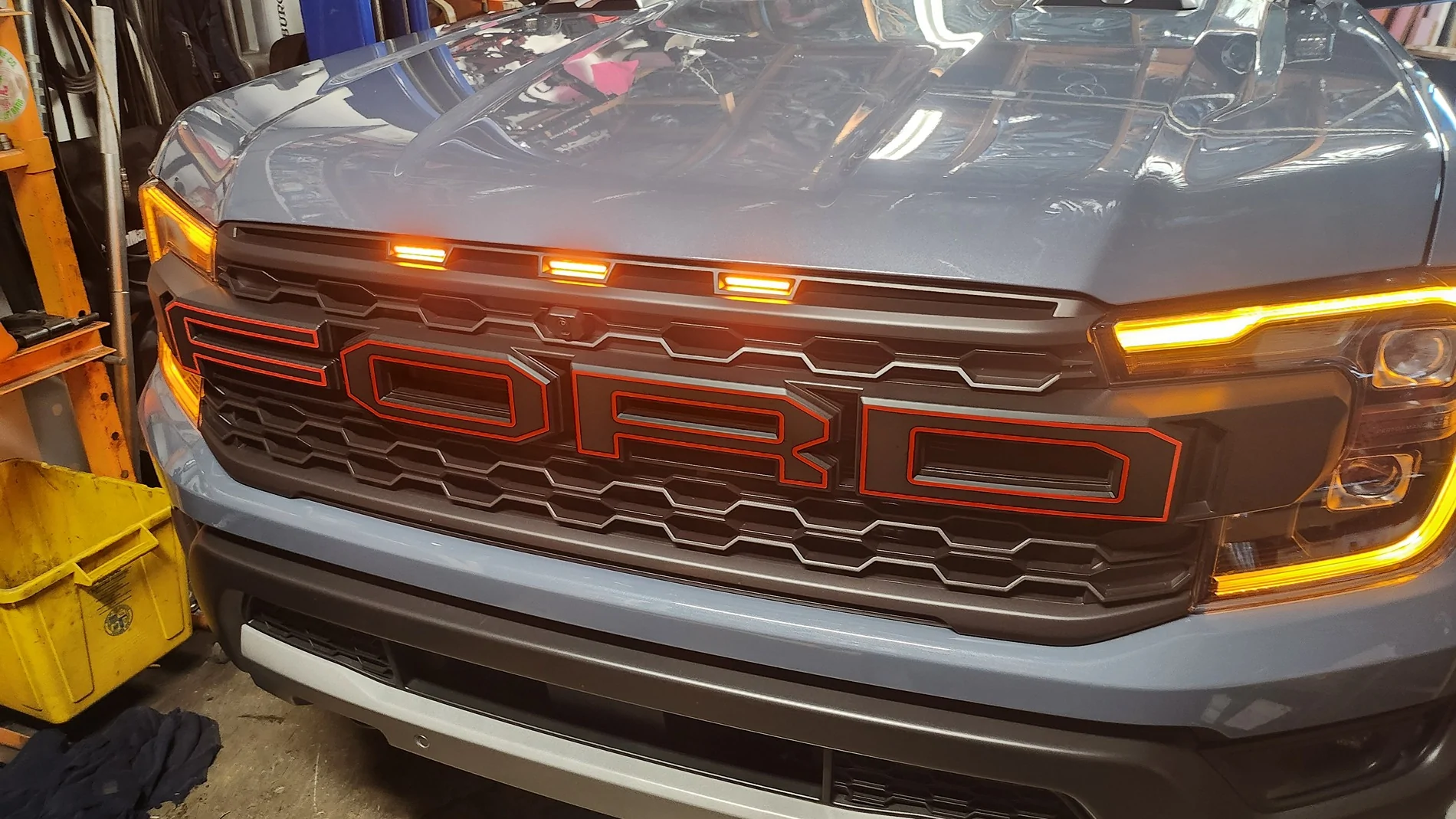 Ford Ranger RC MUSTANG Azure Gray Raptor Build 20260126_165341