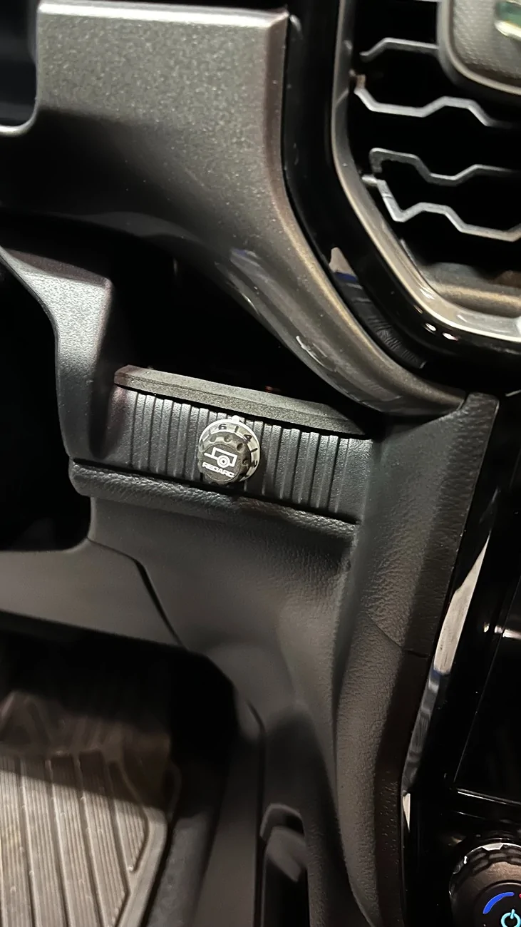 Ford Ranger Quick fix for dash storage with no ledge IMG_8550