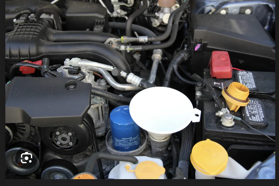 Ford Ranger Changing oil filter 2.3L MPC 1770049759955-l3
