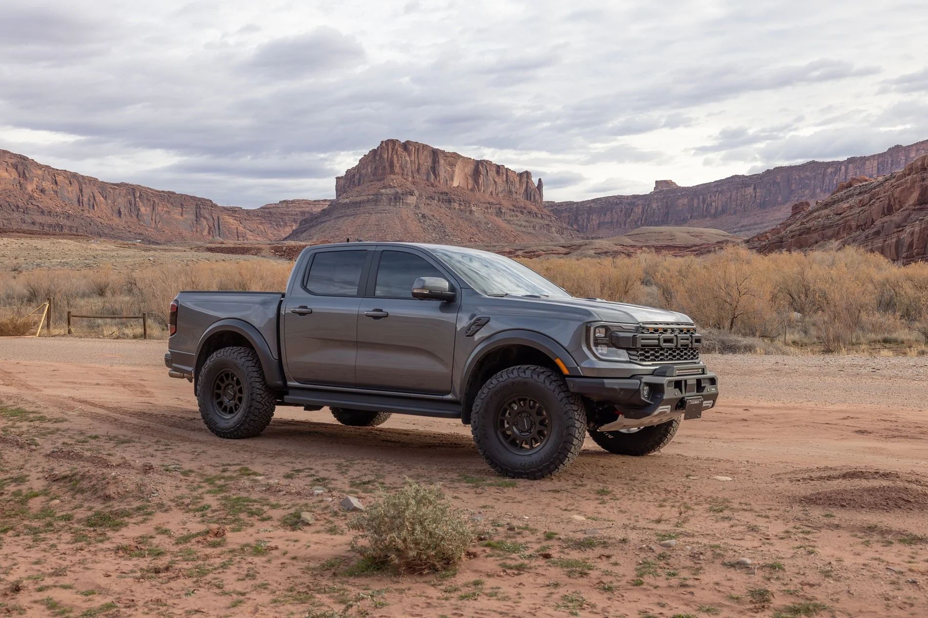 Ford Ranger CARBONIZED GRAY Ranger Club Thread.  THE CGs 910A6135