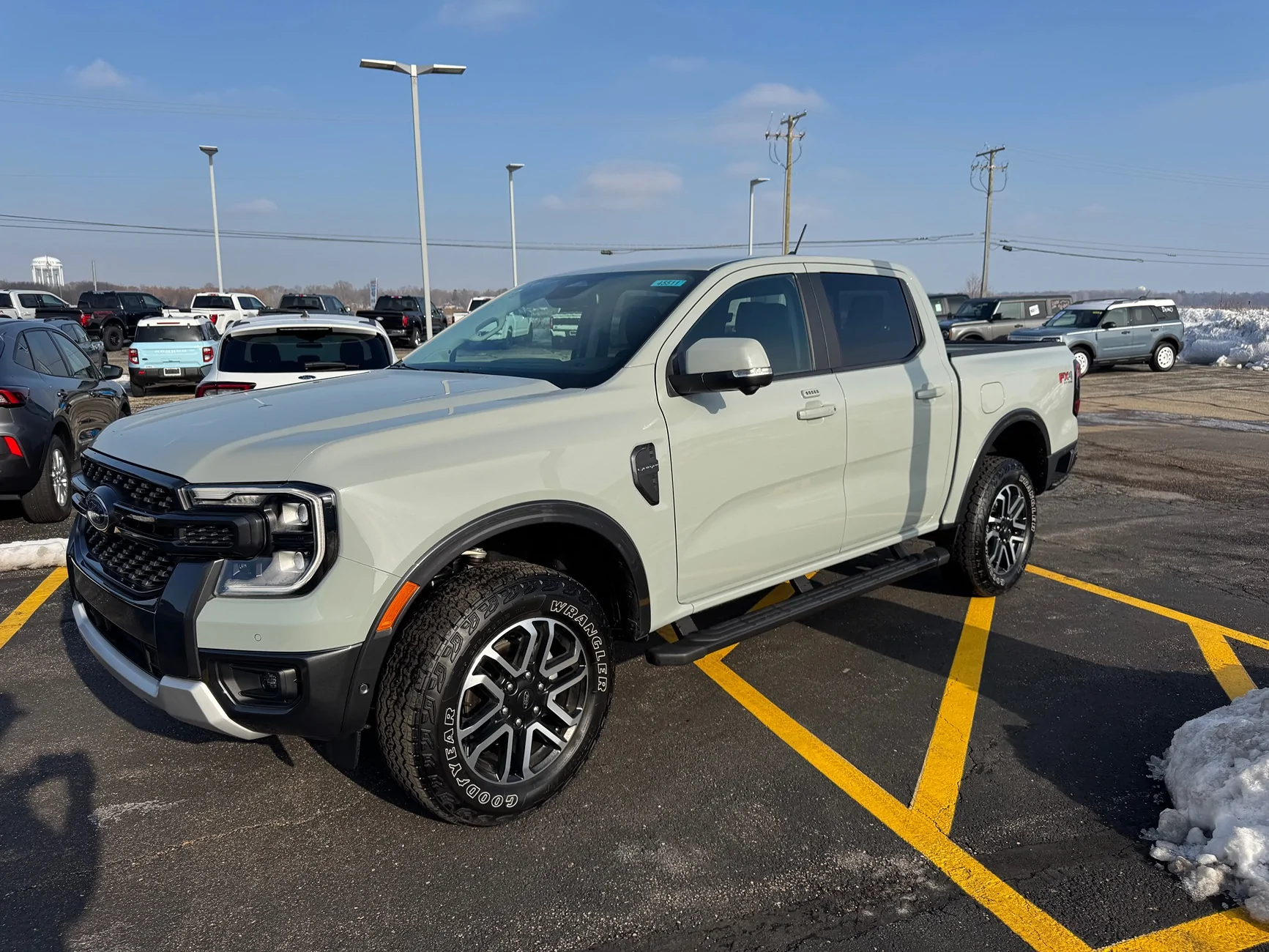 Ford Ranger Not a fan of Lariat wheels, so this is what I did... powder coated dark color IMG_2829