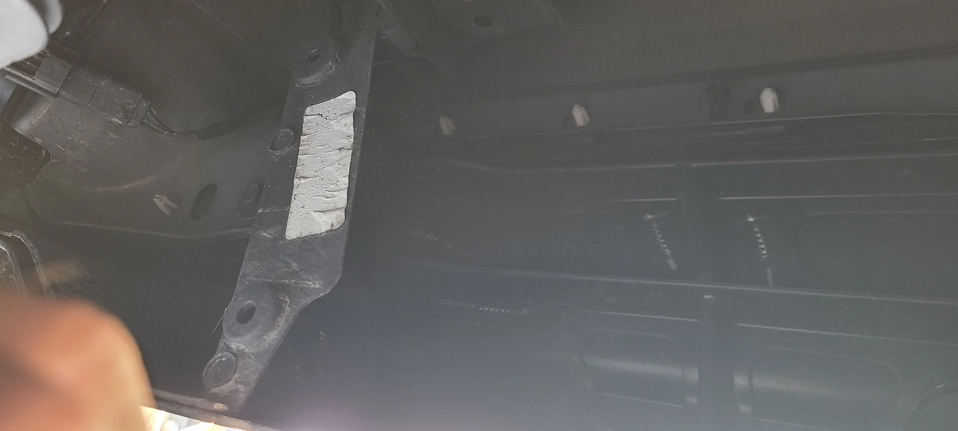 Ford Ranger Installing bed side steps on Ranger XL / XLT - DIY instructions 20260206_143233