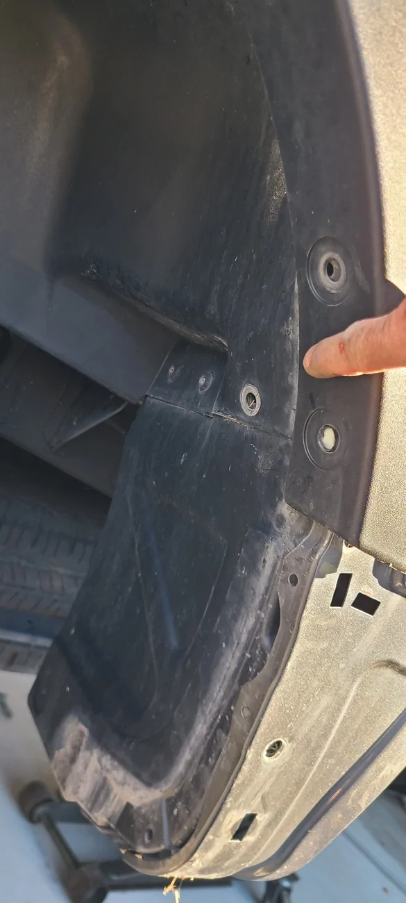 Ford Ranger Installing bed side steps on Ranger XL / XLT - DIY instructions 20260206_155806