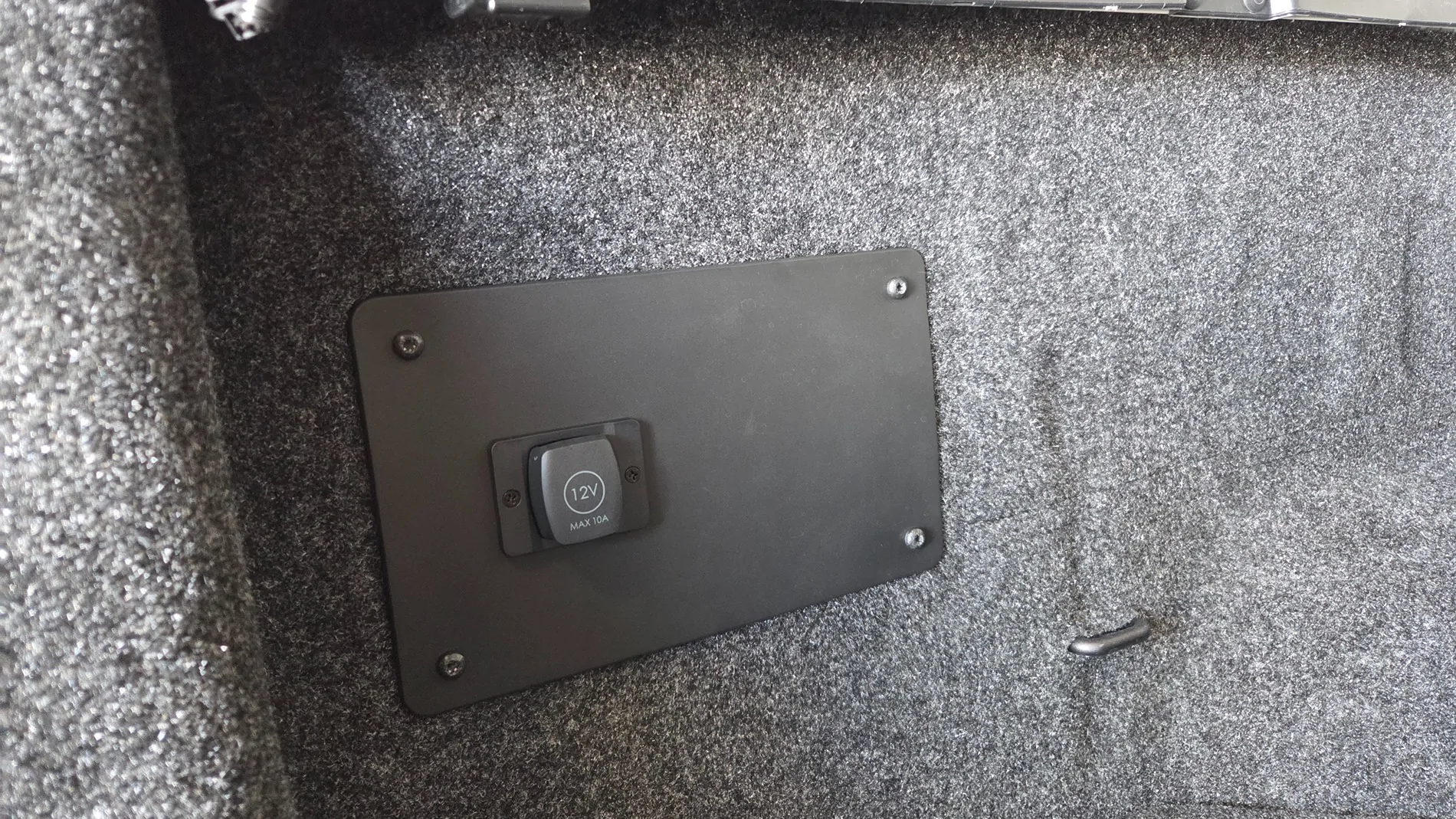 Ford Ranger What did you DO TO your 6G Ranger today? 🧰 🛠️ ⚙️ 🧽 12V socket