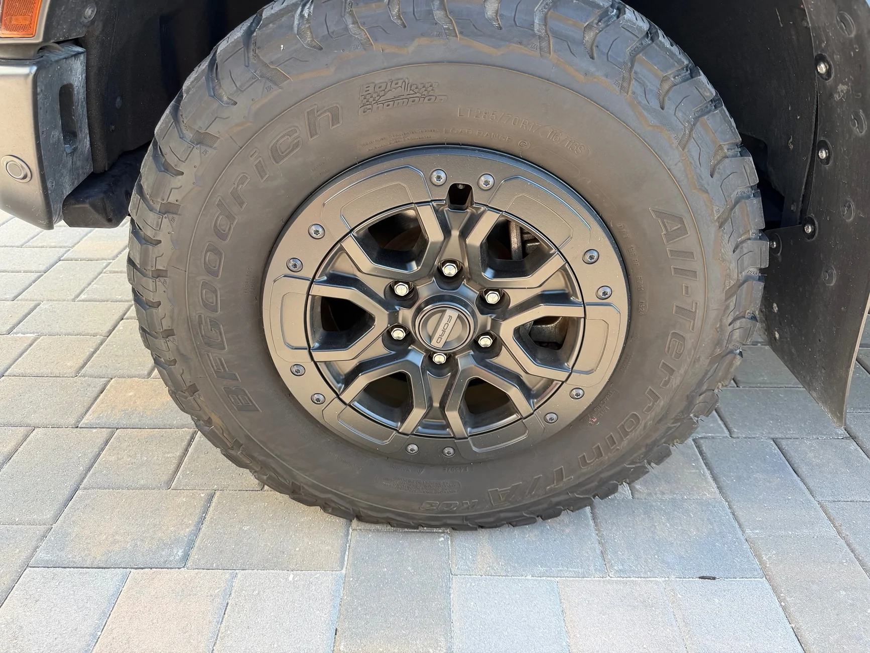Ford Ranger Ranger Raptor Beadlock Wheels, Tires & TPMS BLACK BEAUTY RINGS IMG_9504