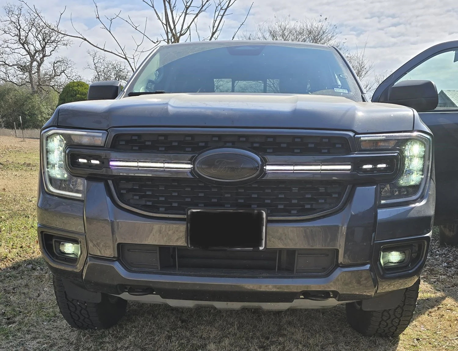 Ford Ranger Custom grill light bar on 2025 XLT GRill3]2