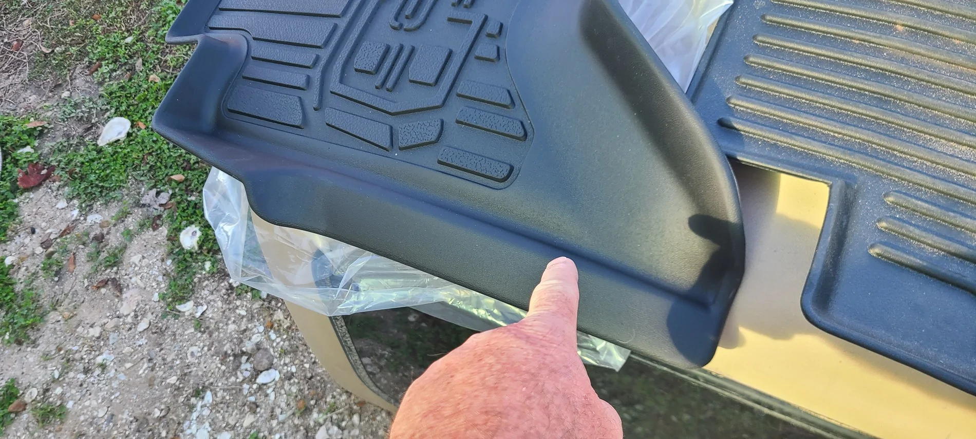 Ford Ranger TripleALiners vs. Husky front & rear floor mats comparison review 20260216_105305