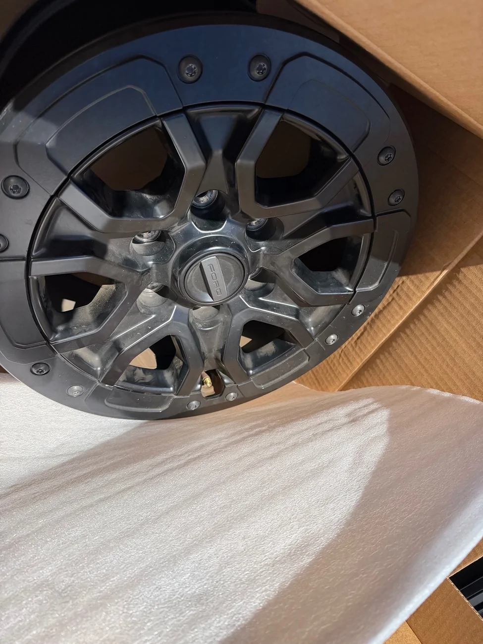 Ford Ranger Ranger Raptor Beadlock oem wheels IMG_9588
