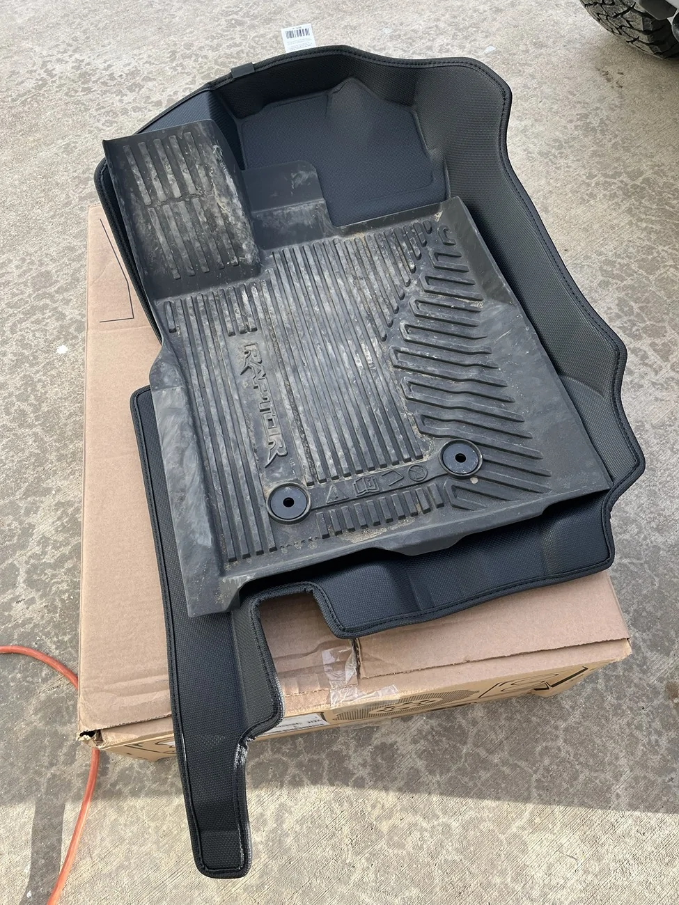 Ford Ranger Pics showing Tuxmats versus OEM floor mats Driver