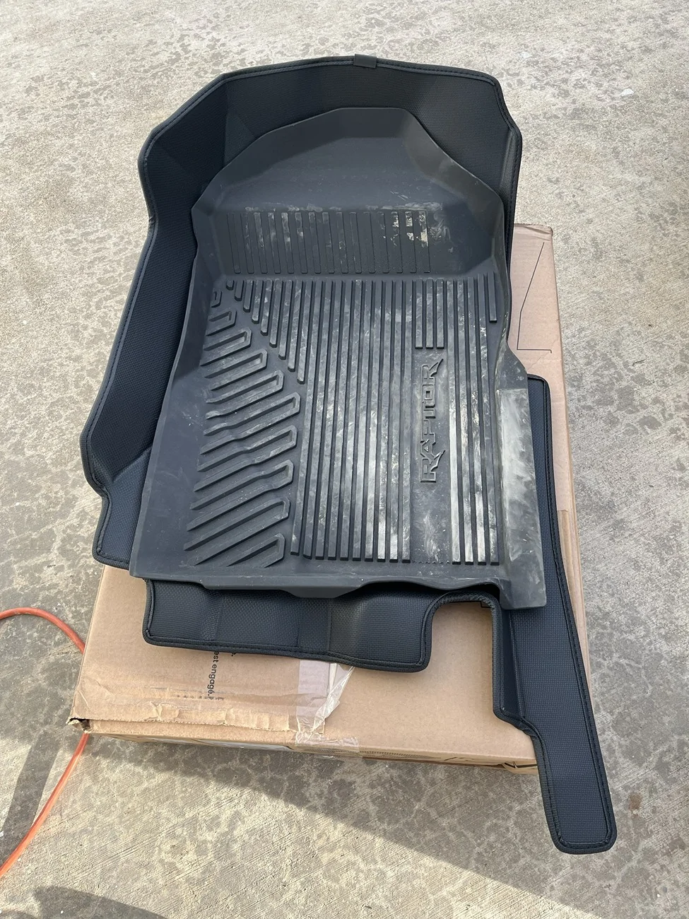 Ford Ranger Pics showing Tuxmats versus OEM floor mats Passenger