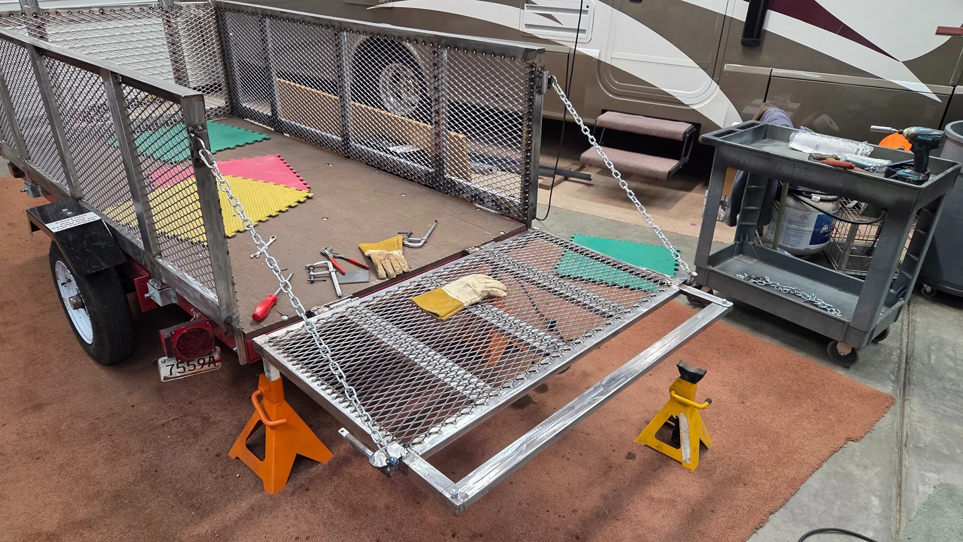 Ford Ranger Adjustable Steel Hitch Extension Rack... We don't need no stinking trailer! Lol 20260202_144108