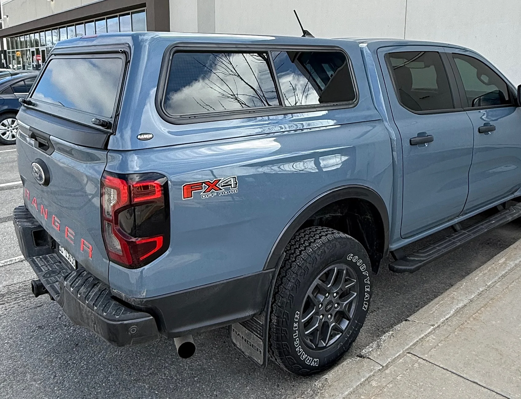 Ford Ranger Ranch Cap and Bedrug Installed on a 2024 IMG_1966