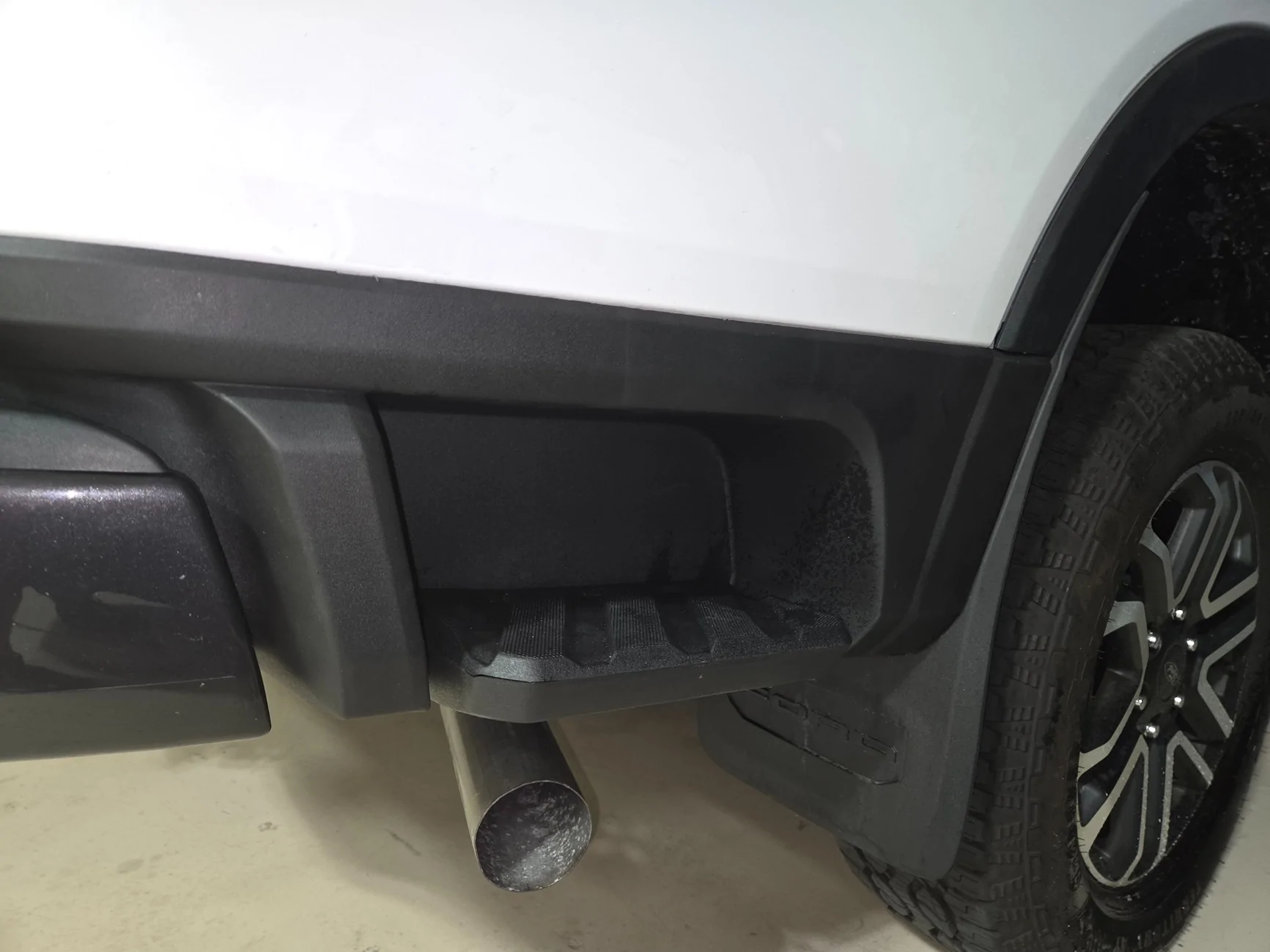 Ford Ranger Installing bed side steps on Ranger XL / XLT - DIY instructions 20260315_195316