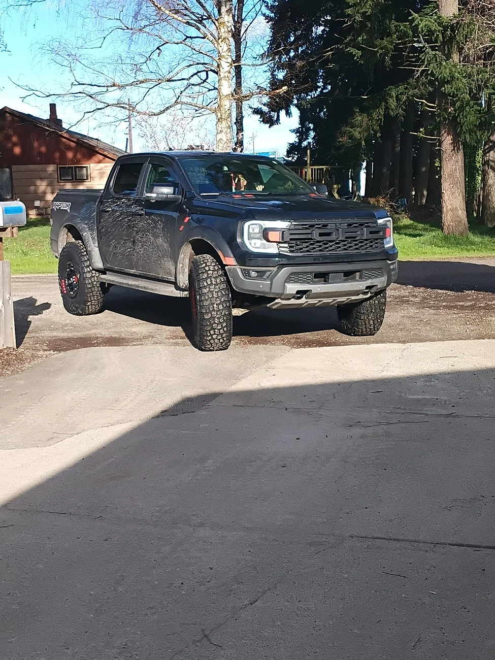 Ford Ranger 37's installed: 37x12.50r17 Kenda Klever tires on Bronco SAS wheels...minor trimming. IMG_20260315_182904