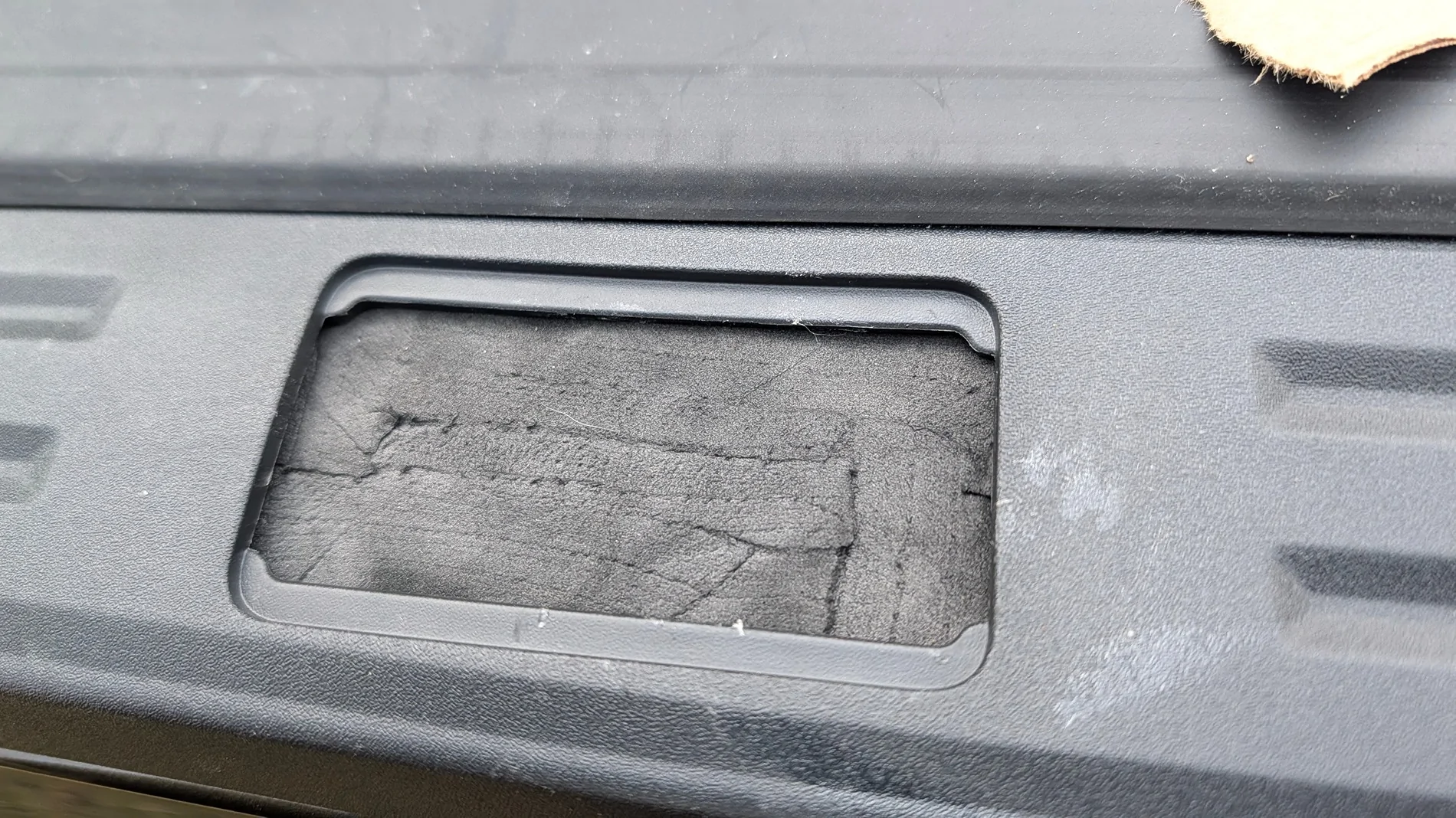 Ford Ranger Water leaks from bed rail caps. PXL_20260320_195117278