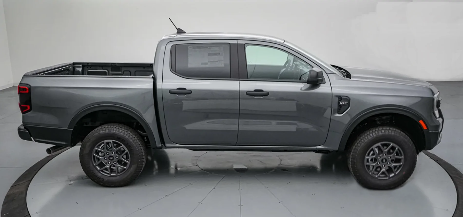 Ford Ranger 2026 Build & Price XLT CGM 2
