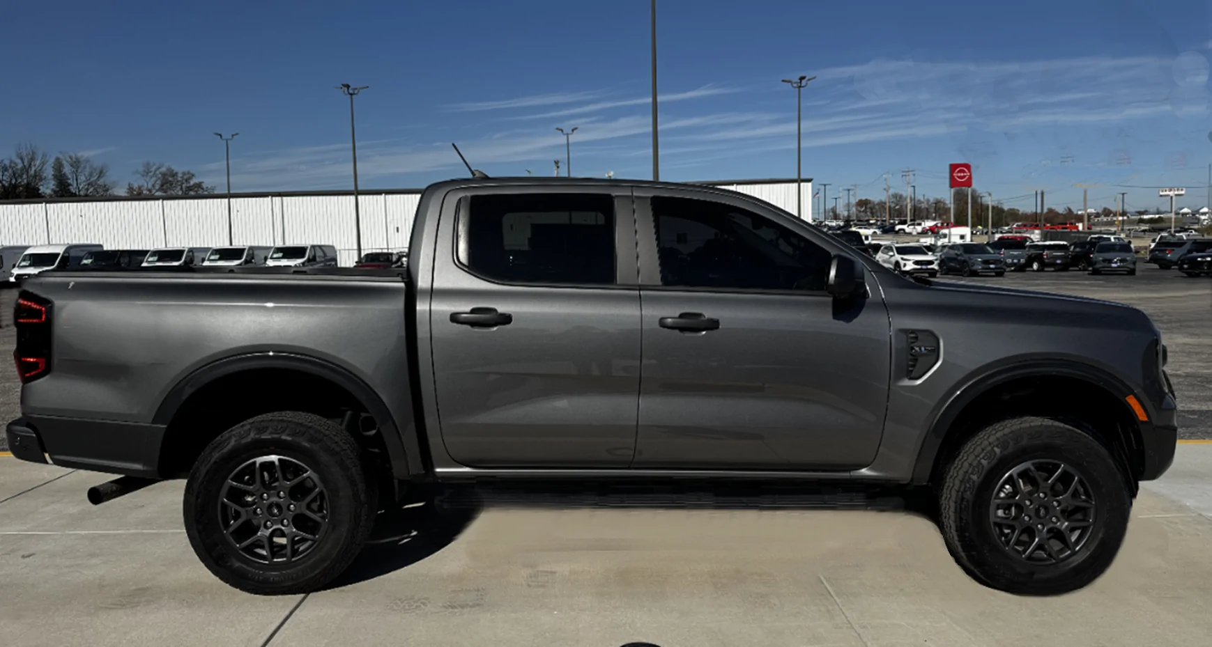 Ford Ranger Desert Sand or Carbonized Grey Metallic???  Need to finalize my order. FX4