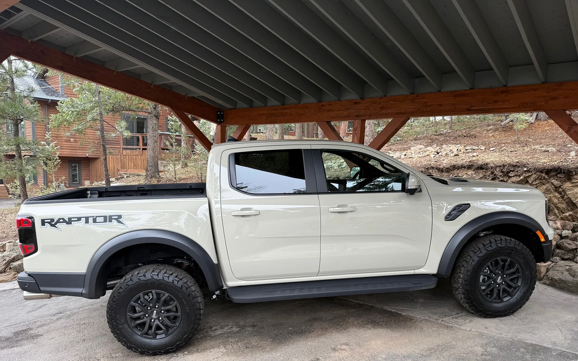 Ford Ranger Desert Sand or Carbonized Grey Metallic???  Need to finalize my order. IMG_1241