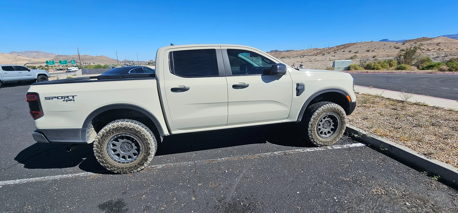 Ford Ranger Desert Sand or Carbonized Grey Metallic???  Need to finalize my order. 20260318_102646