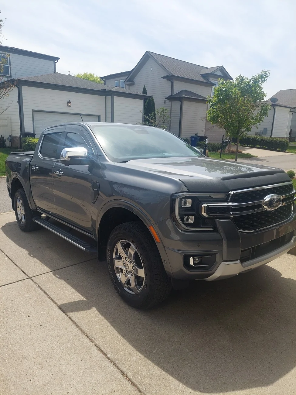 Ford Ranger Desert Sand or Carbonized Grey Metallic???  Need to finalize my order. 20260406_115403