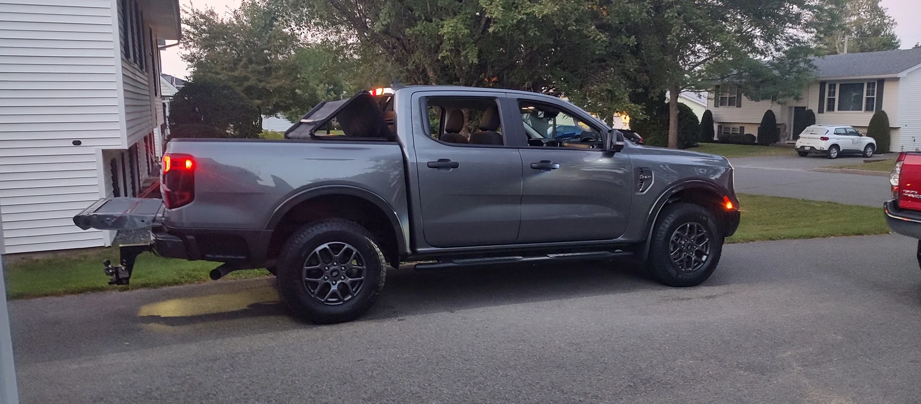 Ford Ranger Desert Sand or Carbonized Grey Metallic???  Need to finalize my order. IMG_20250810_205045978_HDR