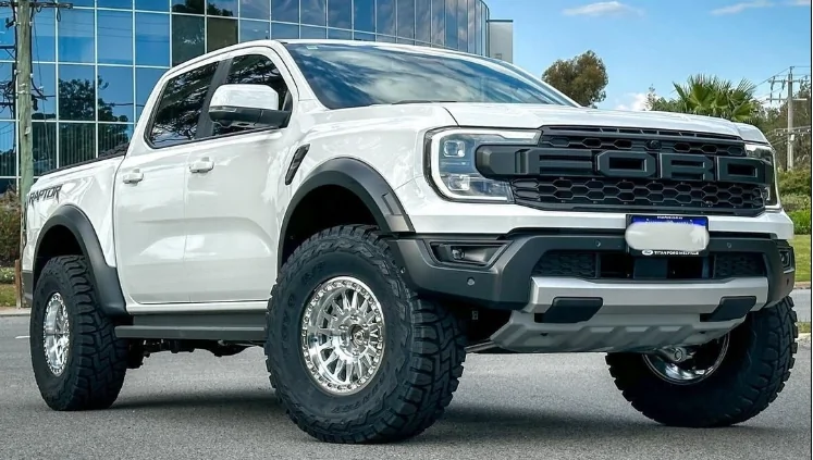 Ford Ranger Help Me Decide: Wheel and Color for Velocity Blue Raptor Screenshot 2026-04-10 132755
