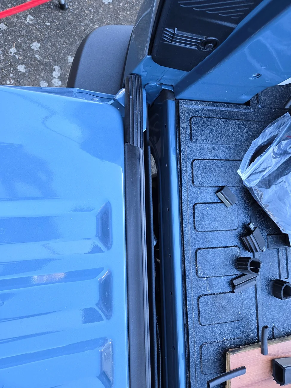 Ford Ranger Waterproofing The Tail Gate – writeup 1000014566