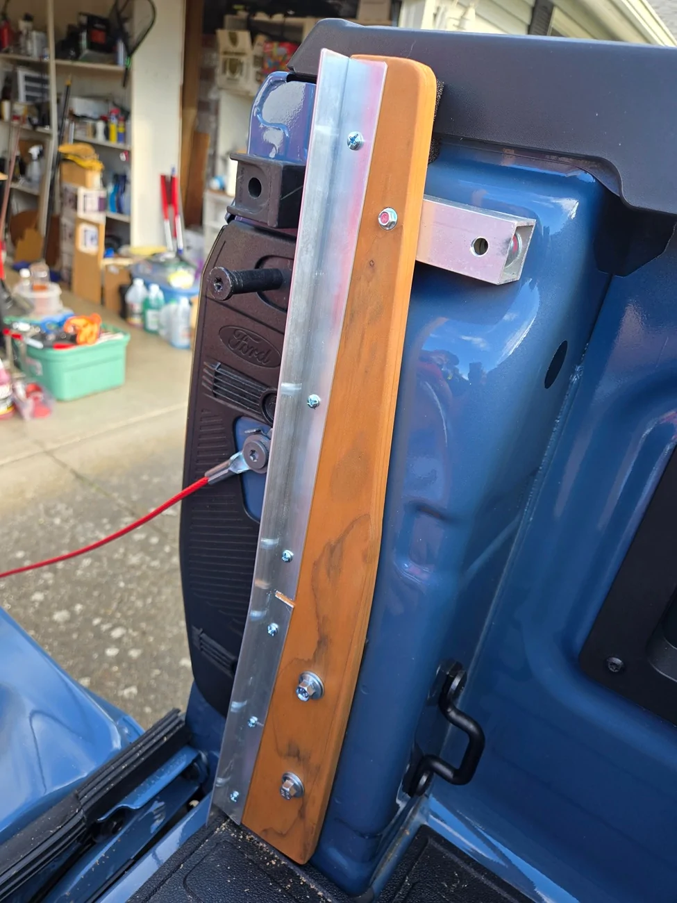 Ford Ranger Waterproofing The Tail Gate – writeup 1000014684