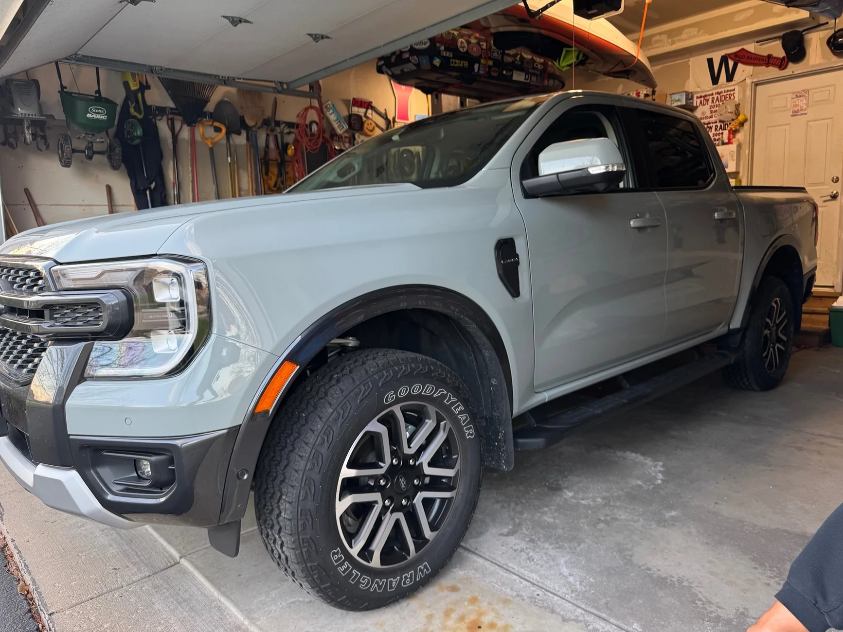 Ford Ranger New shoes! Bronco Black Diamond wheels with 265/70R17 Grabber ATX IMG_3777