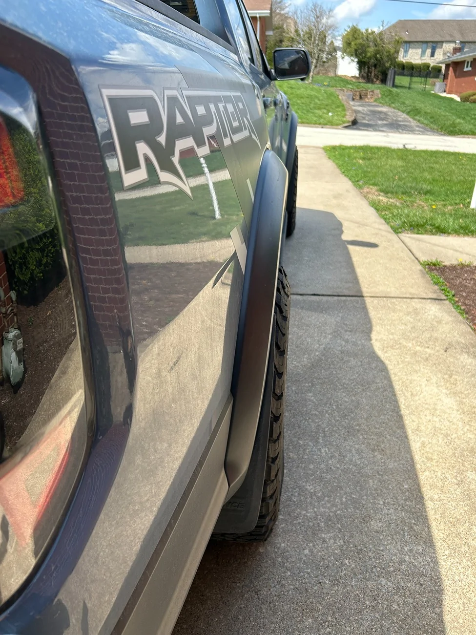 Ford Ranger Black Rhino Rapid Wheels (+25 offset) & 285/70/17 KO3 for my RR IMG_1486