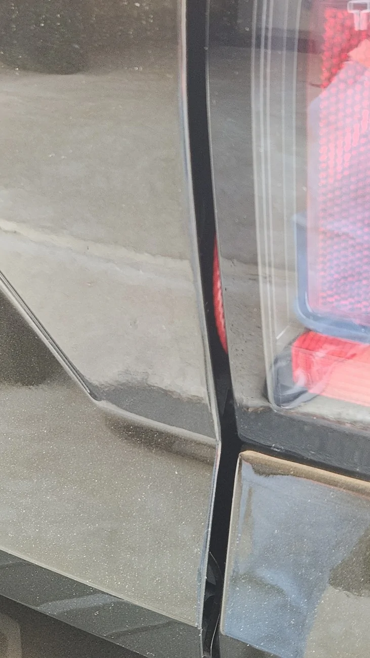 Ford Ranger Tailgate troubles -- cable being exposed upon closing 1776272206428-pz