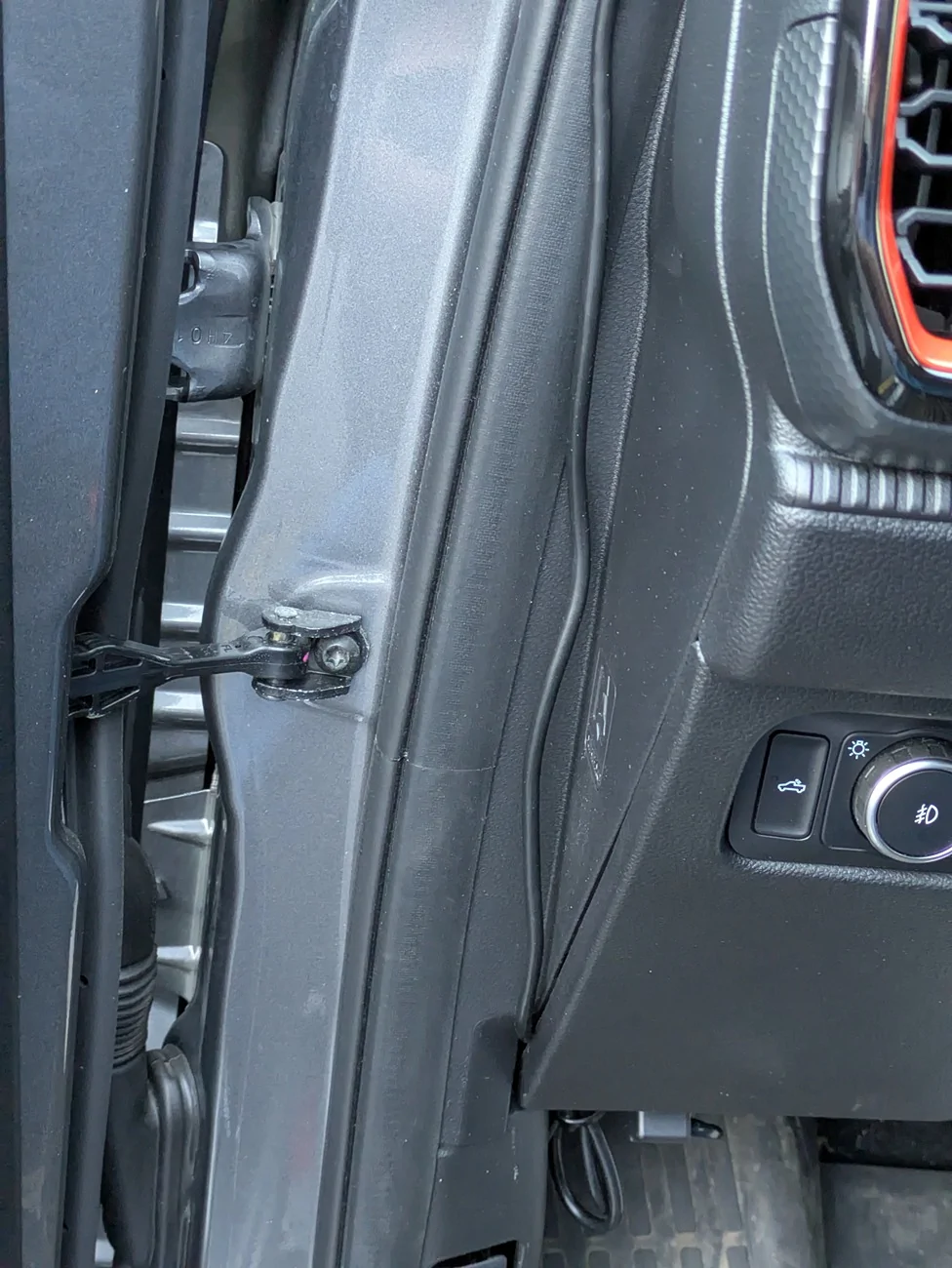 Ford Ranger Engine oil pressure? PXL_20260417_112948253