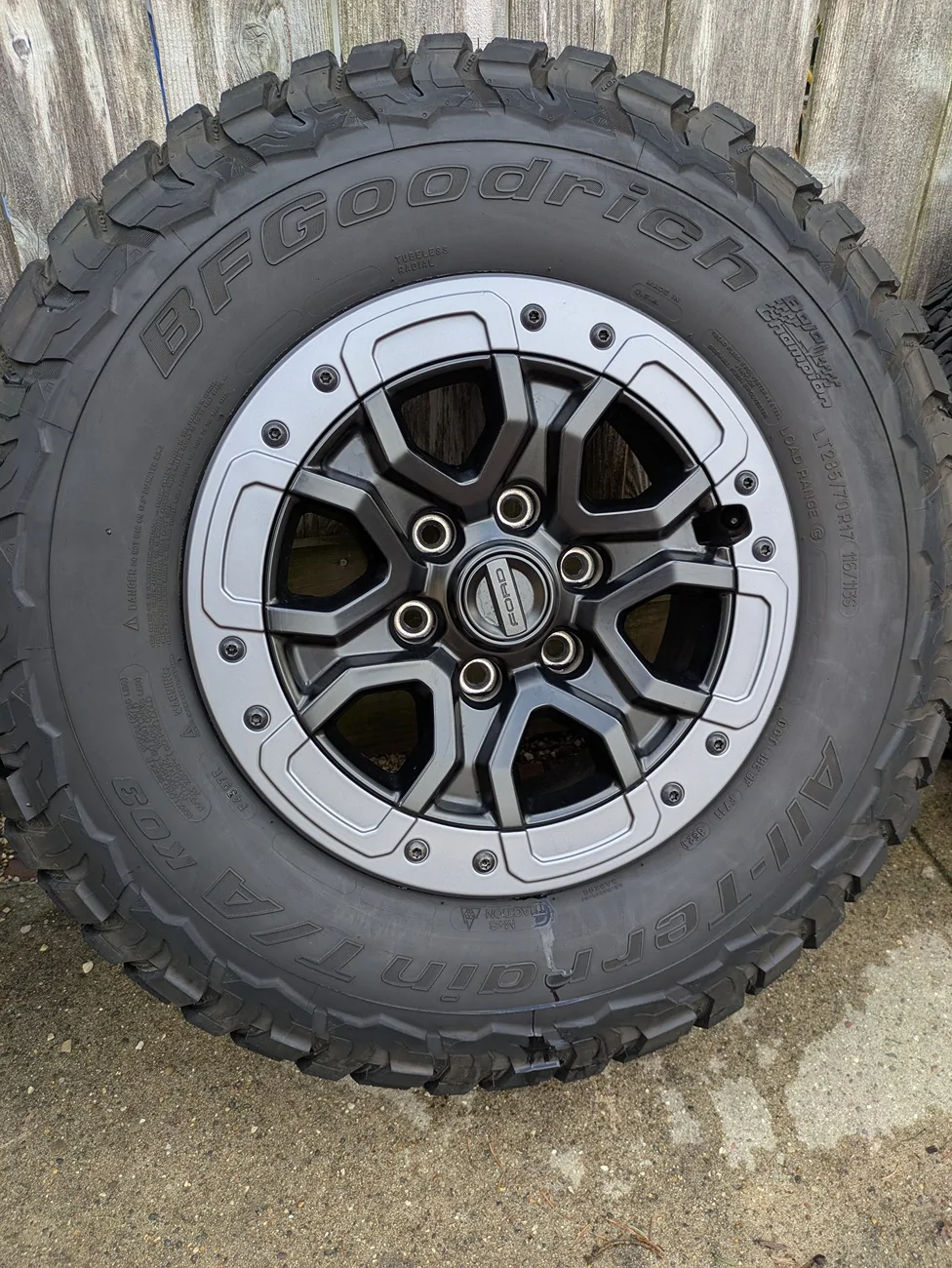 Ford Ranger **PRICE DROP** Ranger Raptor 17” x 8.5” Beadlock Capable Wheelset w/ KO3 Tires – includes OEM TPMS Sensors and Spare Wheel and Tire - Chicago 5