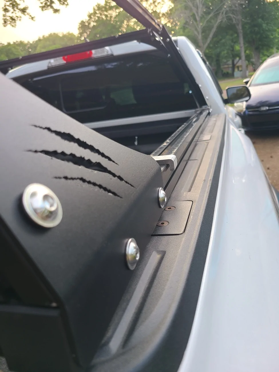 Ford Ranger Does this look safe? Bed rack mounting. 20260419_185109