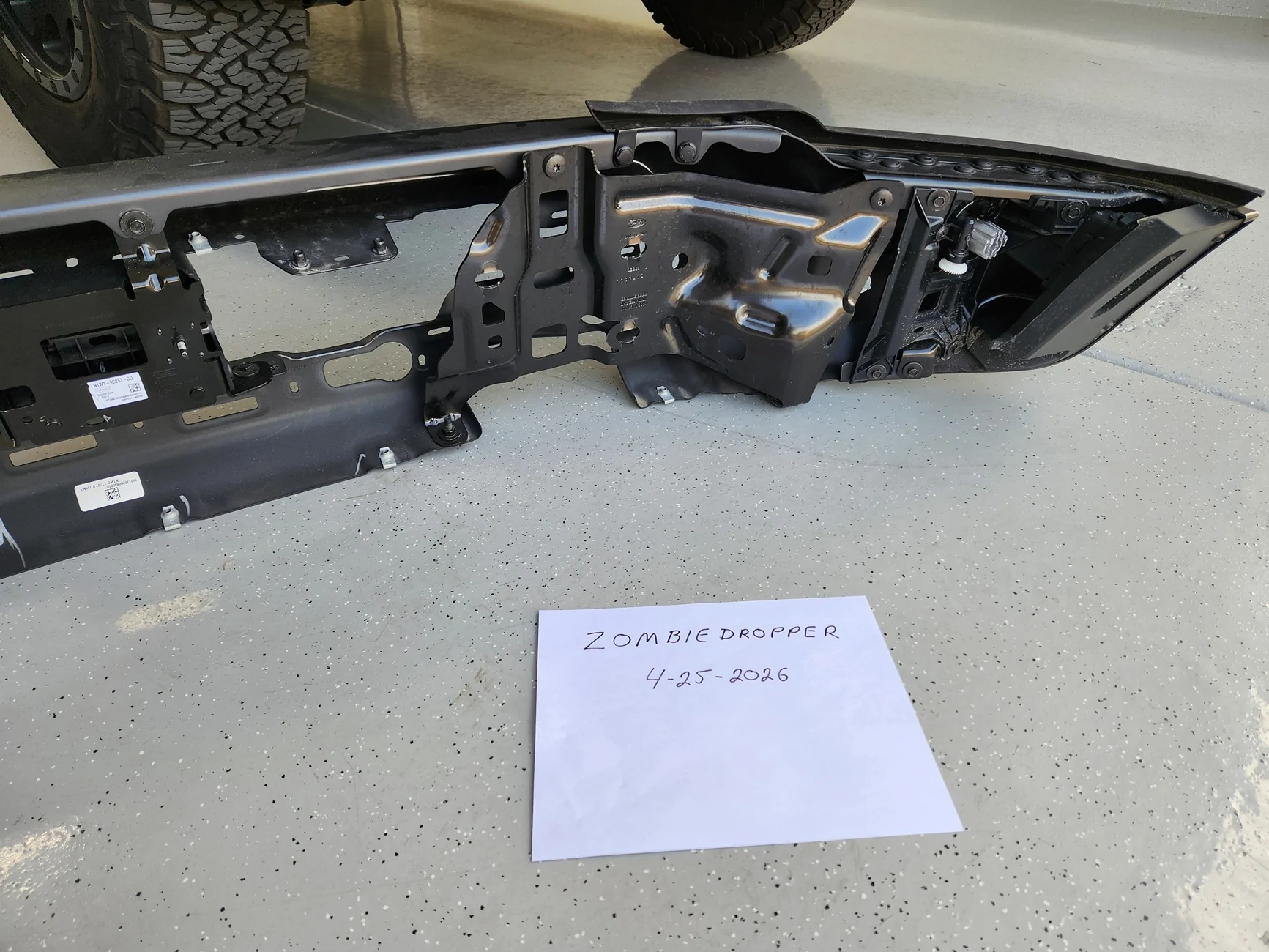 Ford Ranger Perfect Condition 2025 Ranger Raptor Front OEM Bumper $300 20260425_073142