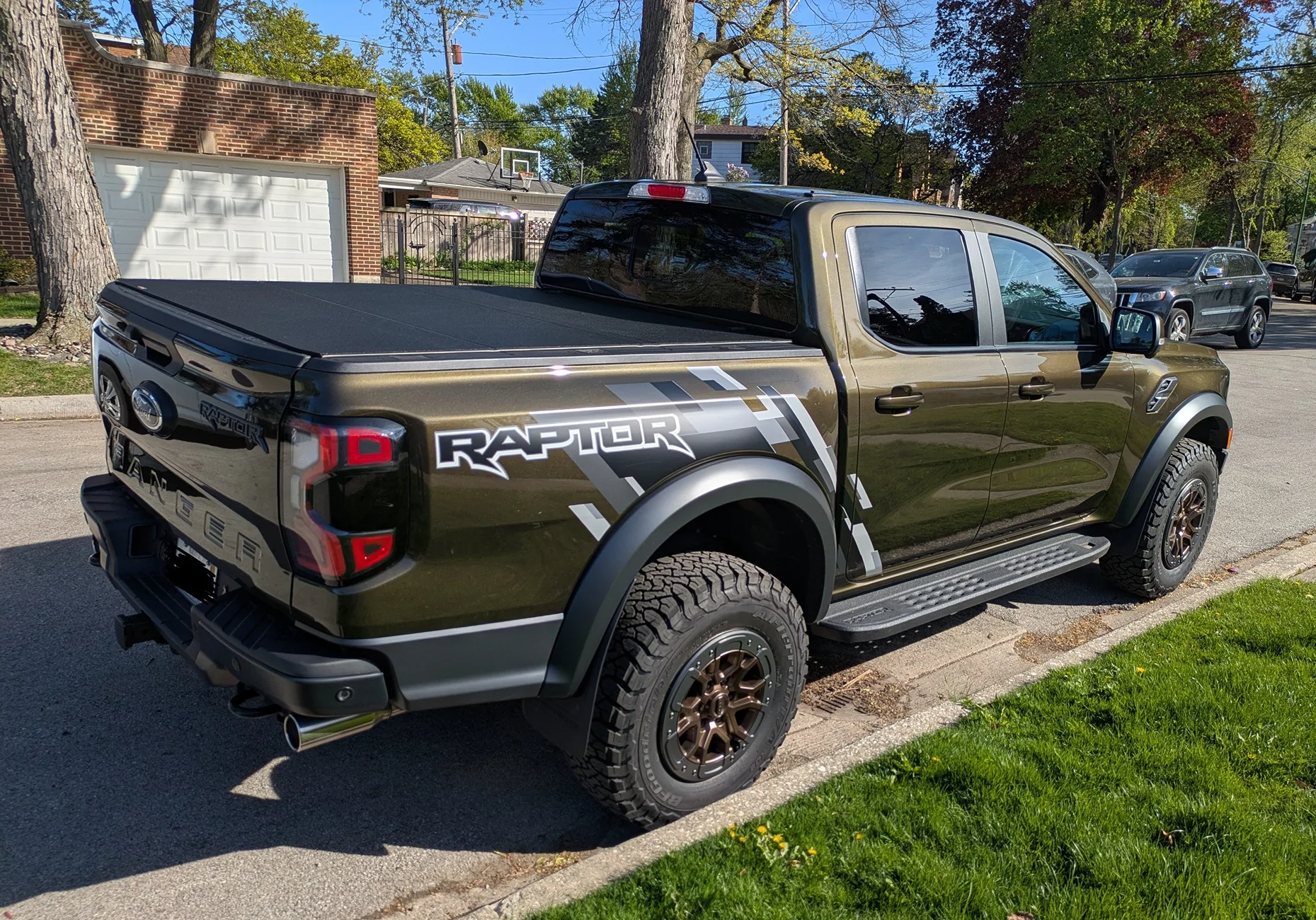 Ford Ranger **PRICE DROP** Ranger Raptor 17” x 8.5” Beadlock Capable Wheelset w/ KO3 Tires – includes OEM TPMS Sensors and Spare Wheel and Tire - Chicago 3
