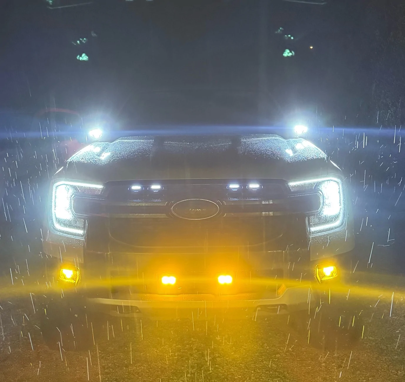 Ford Ranger Morimoto 4banger fog lights - they ARE compatible w 6g IMG_4166