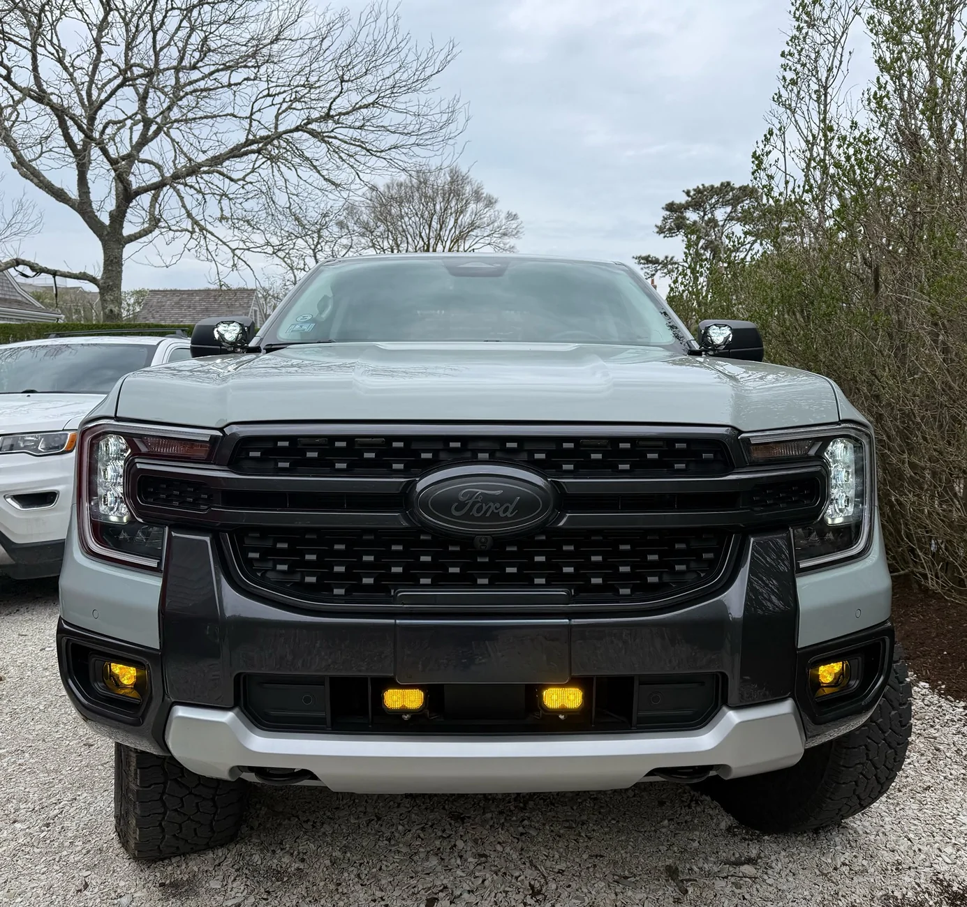Ford Ranger Morimoto 4banger fog lights - they ARE compatible w 6g IMG_4143