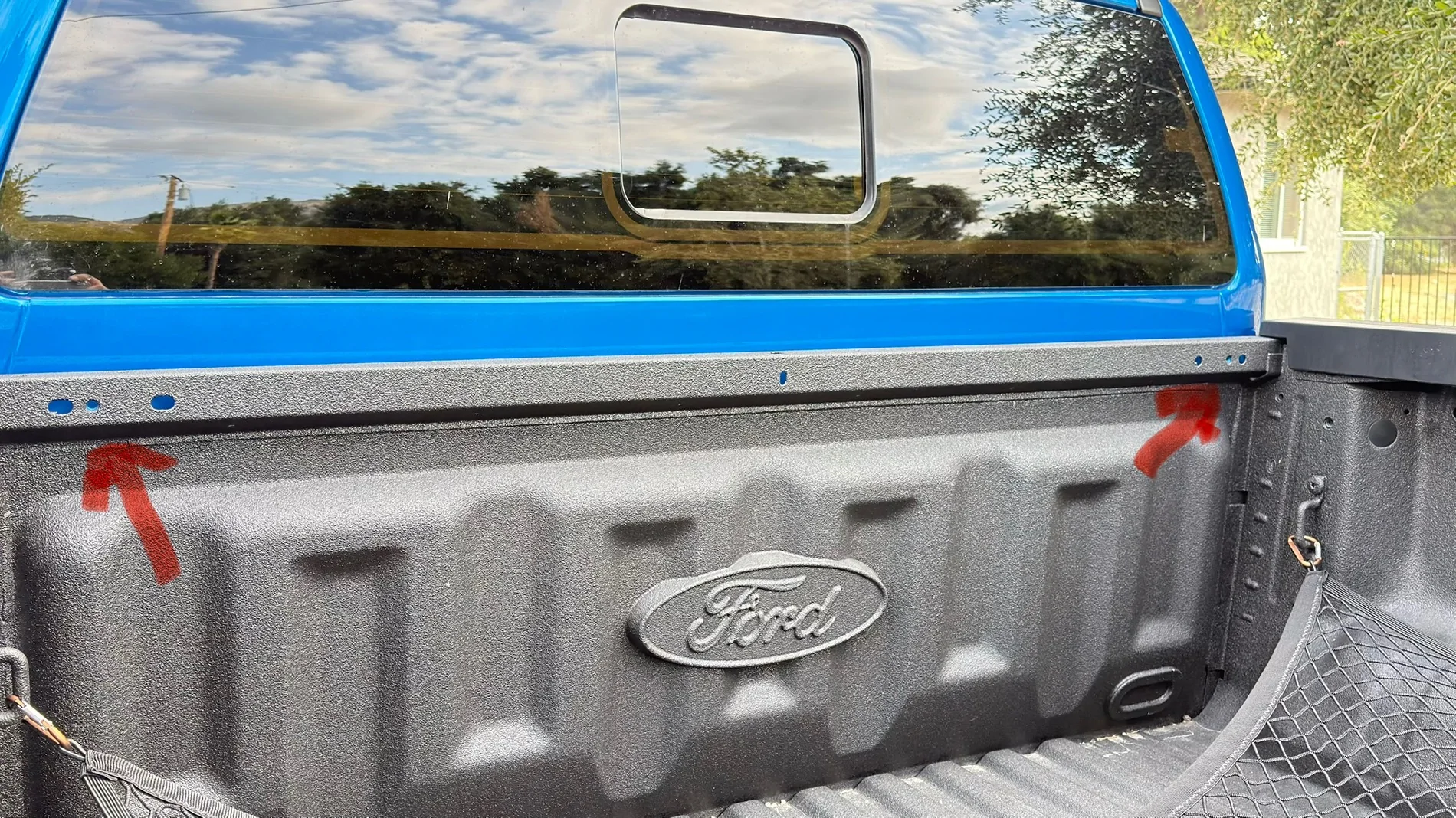 Ford Ranger Chase Light Mounts for Bed Bulkhead IMG_3041