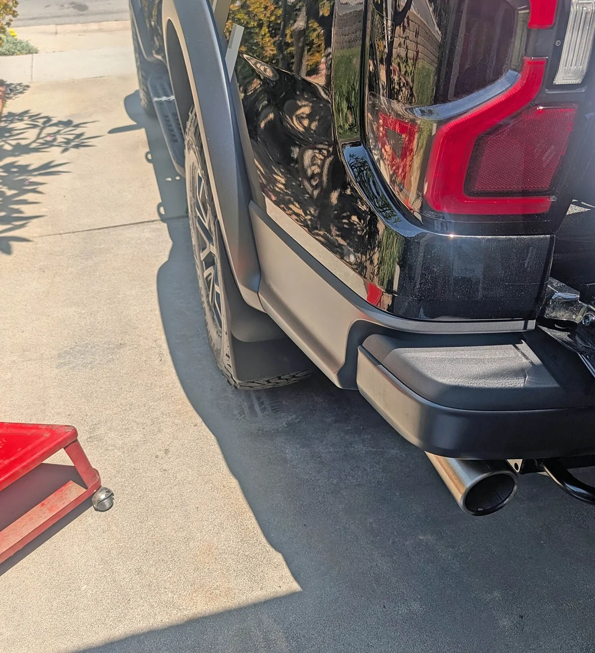 Ford Ranger WeatherTech No-Drill Mudflaps Installation Day! 86659-12354dd87f8ab73a62eb8e4c16d31f4d