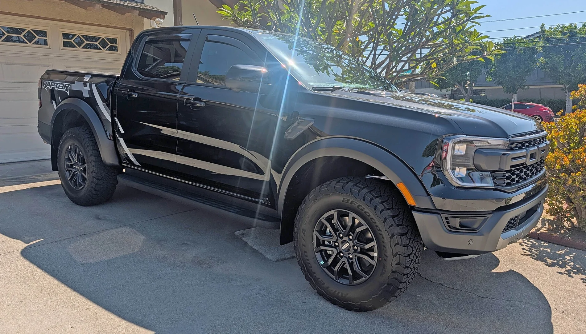 Ford Ranger WeatherTech No-Drill Mudflaps Installation Day! 86665-e6e935bdc8b061c3f58ae82dd1f7f548