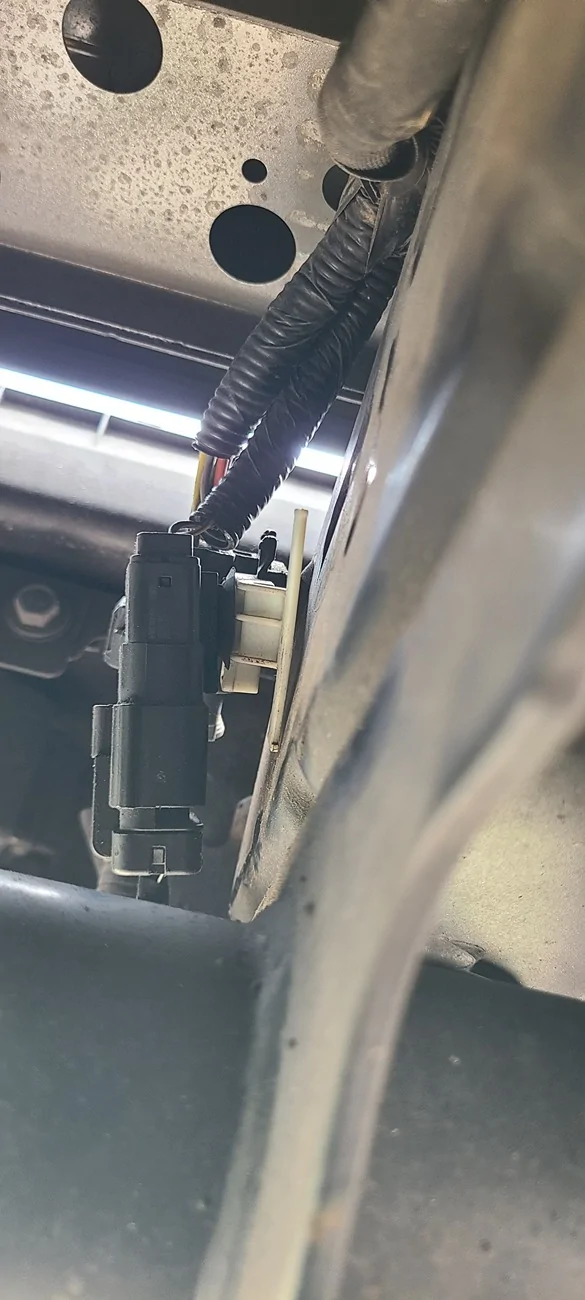 Ford Ranger 2025 Ranger - Bed 12 Volt Outlet - Final Update 20260508_112620