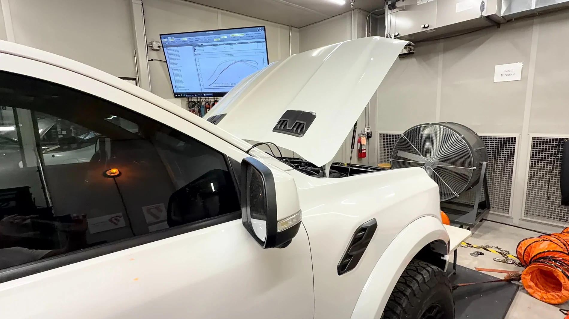 Ford Ranger SnowWhite Ranger Raptor gains some torque back 710 rwhp and 714 ft-lbs! 20260508_000506805_iOS