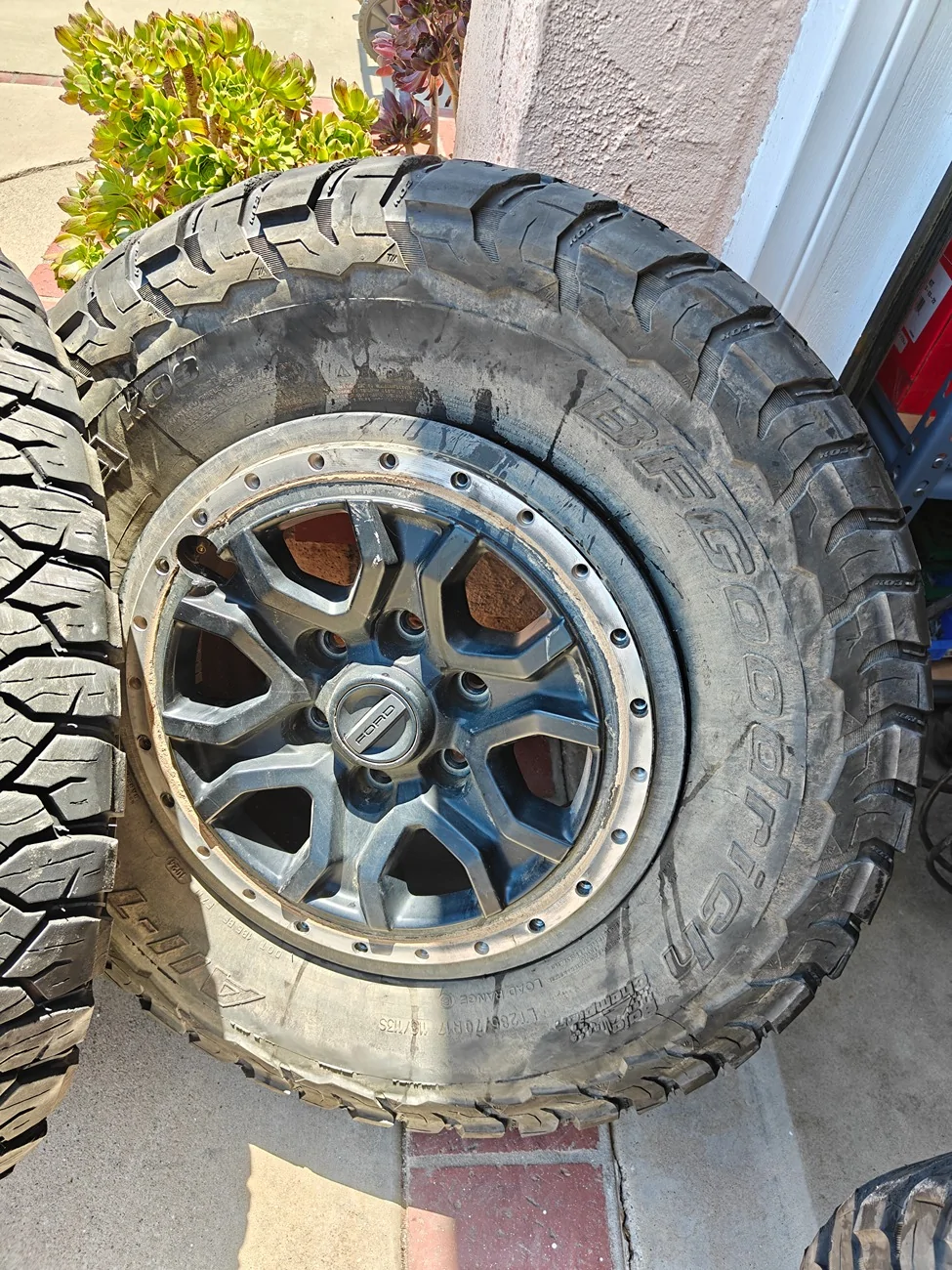 Ford Ranger 2024 beadlock capable with OEM tires 1000004443