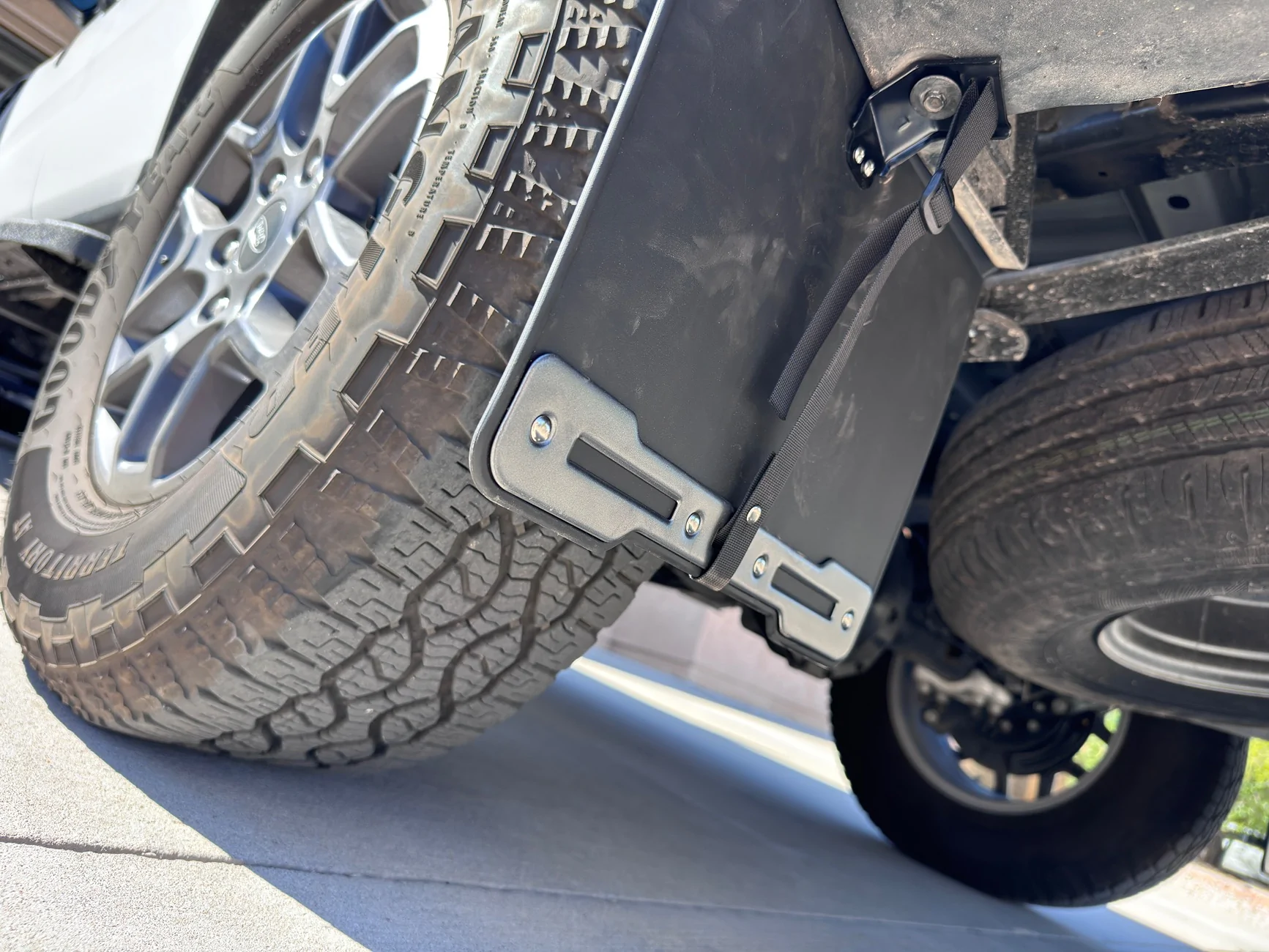 Ford Ranger 2025 Ford Ranger XLT Chinese Mud Flap Installation IMG_6013
