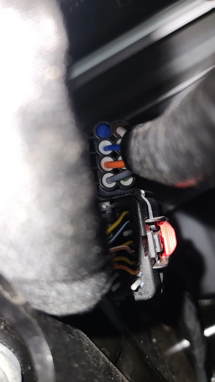 Ford Ranger 2025 Ranger - Bed 12 Volt Outlet - Final Update 1000008223