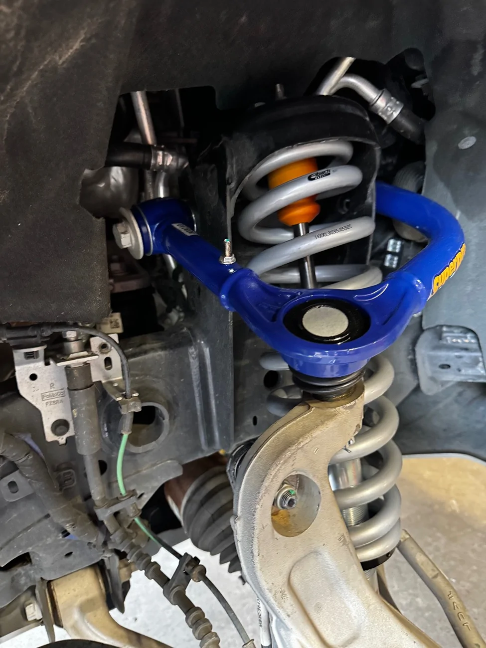 Ford Ranger Eibach Stage 2R, UCAs, BDS shackles, & Pizza Cutters IMG_3380